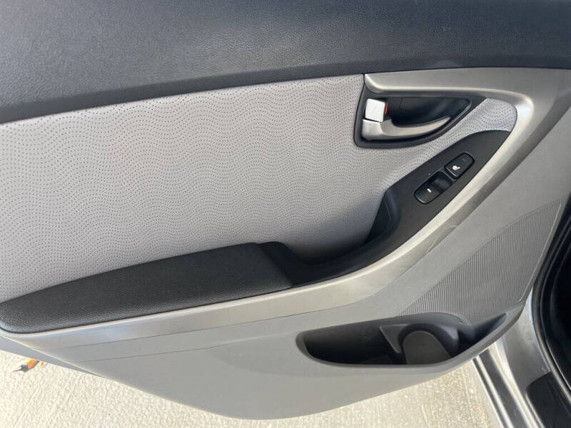 2013 Hyundai Elantra Limited