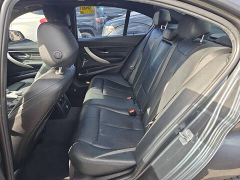 2018 BMW 3 Series 320i xDrive