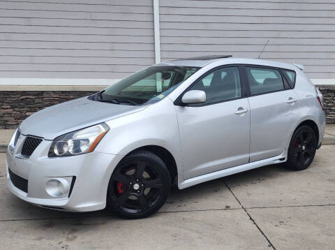 2010 Pontiac Vibe for sale at Limitless Auto LLC in Chantilly VA