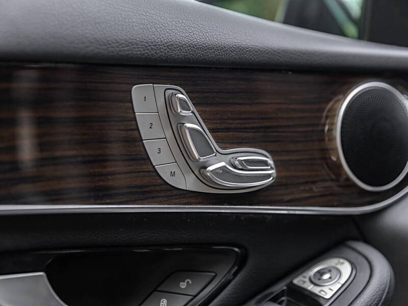 2018 Mercedes-Benz GLC GLC 300