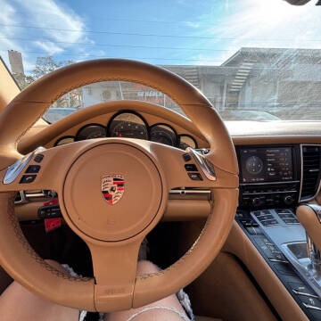 2011 Porsche Panamera