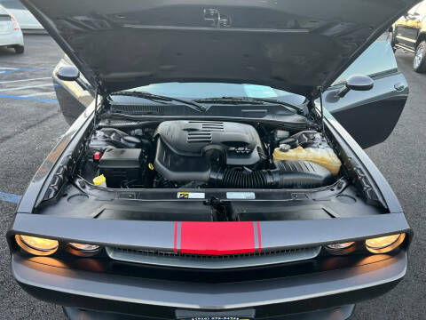 2013 Dodge Challenger Rallye Redline Appearance Group
