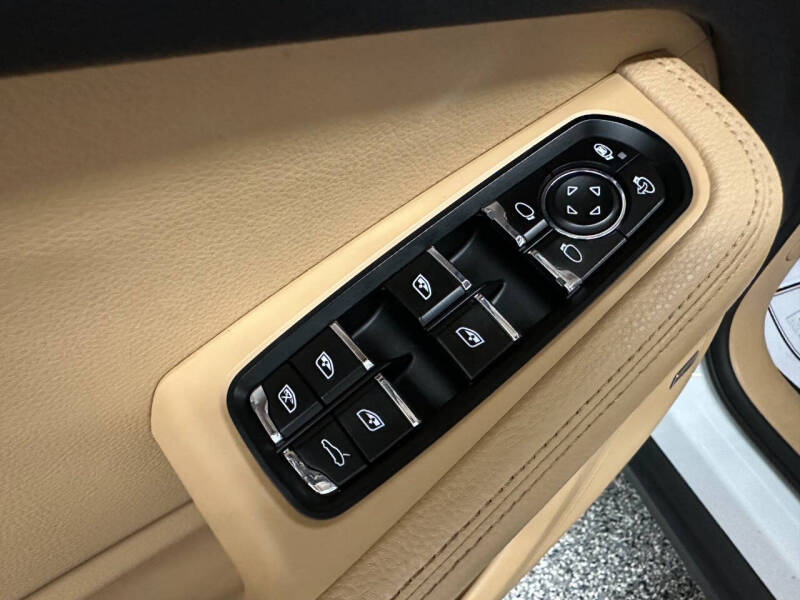 2018 Porsche Macan S