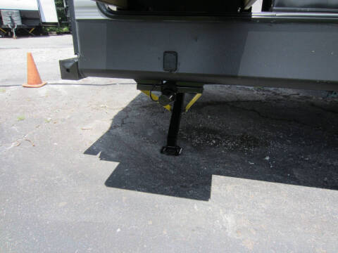 2022 Coleman Lantern Series 242BH