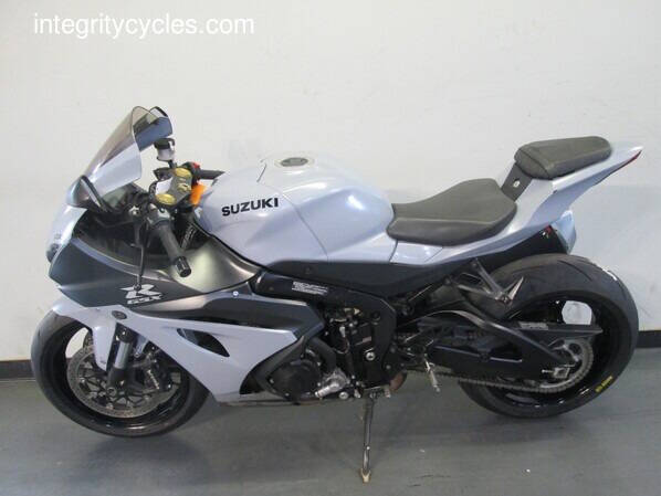 2022 Suzuki GSX-R1000