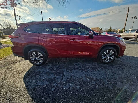 2021 Toyota Highlander XLE