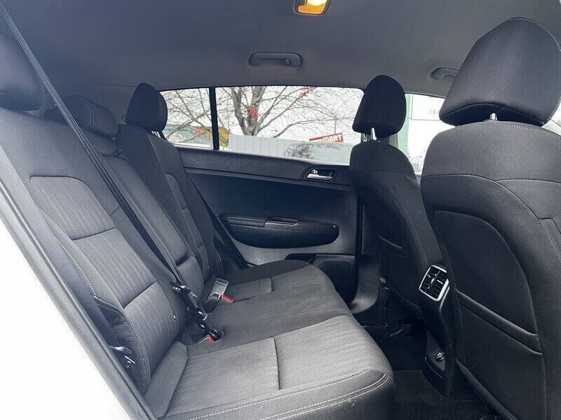 2022 Kia Sportage LX