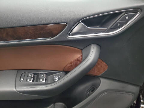 2016 Audi Q3 2.0T quattro Premium Plus