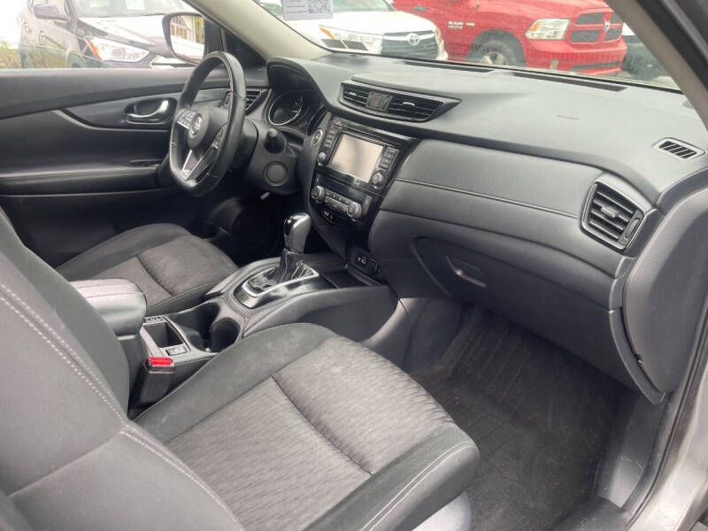 2018 Nissan Rogue S