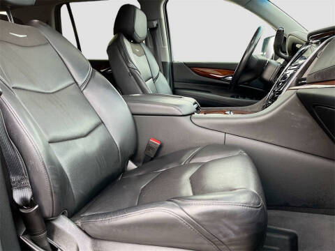 2020 Cadillac Escalade Premium Luxury