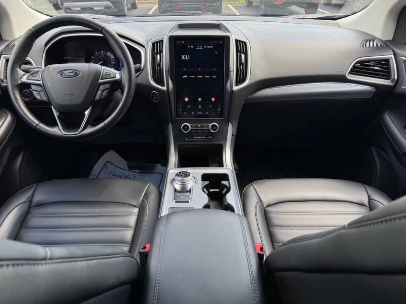 2021 Ford Edge SEL