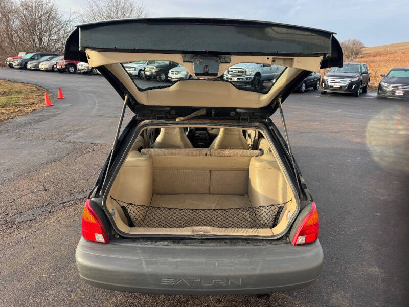 1999 Saturn S-Series SW1