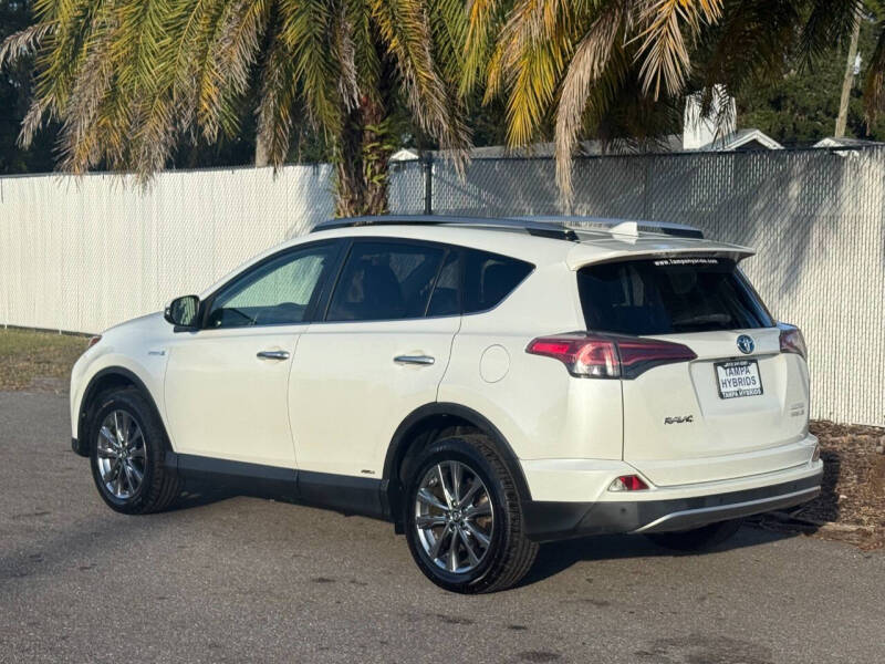 2017 Toyota RAV4 Hybrid Limited