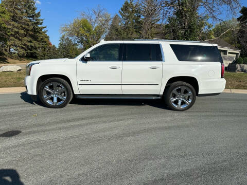 2018 GMC Yukon XL for sale at You Win Auto in Burnsville MN
