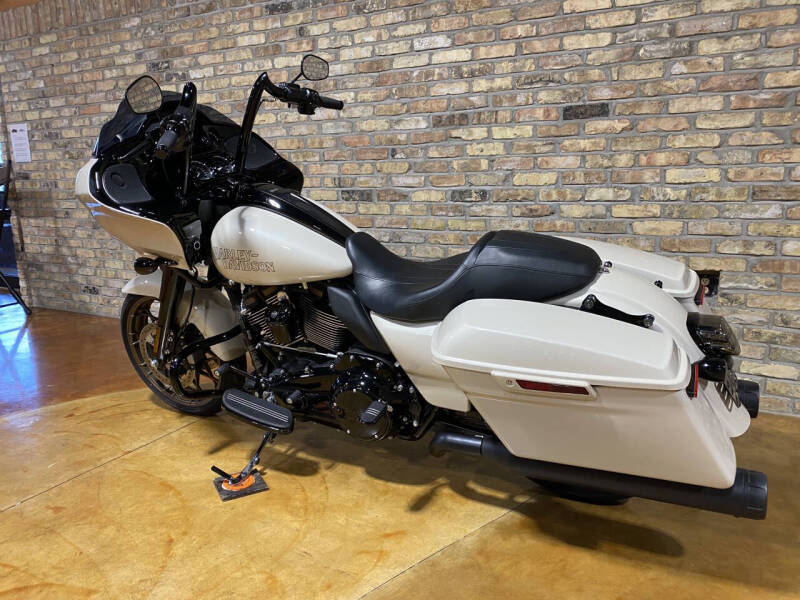 2023 Harley-Davidson Road Glide® ST