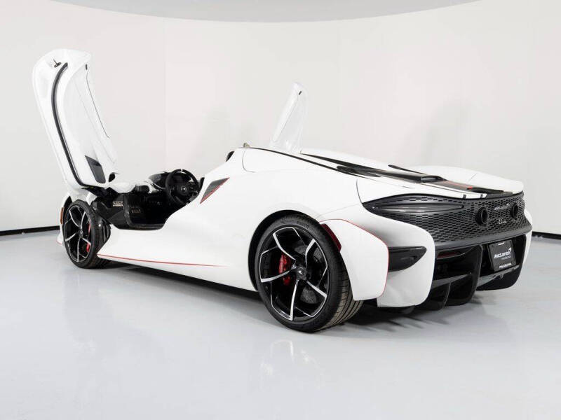 2021 McLaren Elva