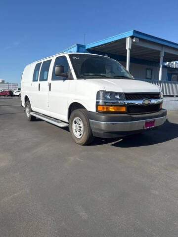 2024 Chevrolet Express 2500