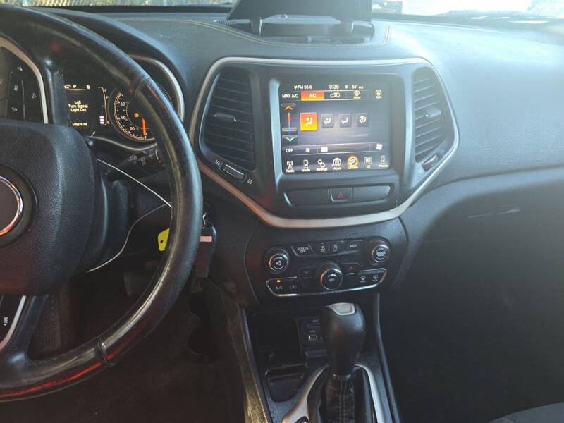 2017 Jeep Cherokee Latitude