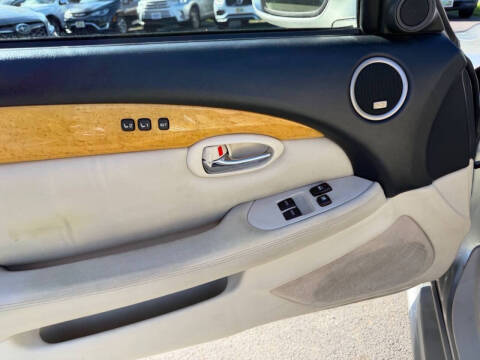 2002 Lexus SC 430