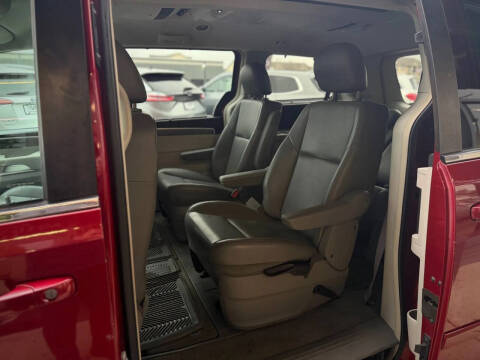 2010 Volkswagen Routan