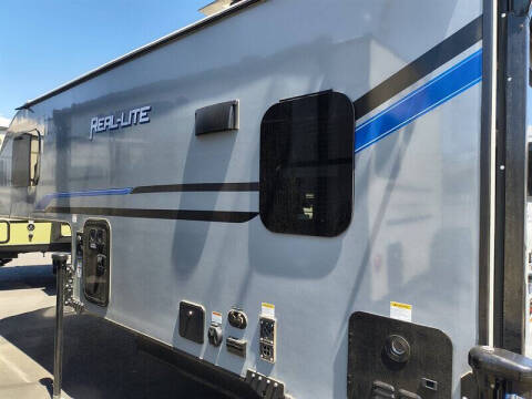 2025 Palomino REAL LITE 2114