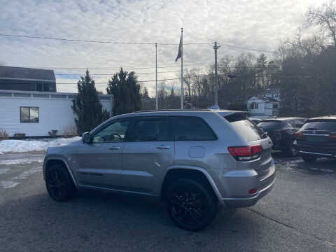 2017 Jeep Grand Cherokee Altitude