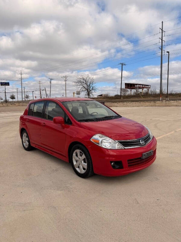 2012 Nissan Versa 1.8 SL