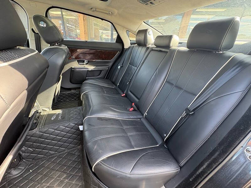 2013 Jaguar XJL Portfolio