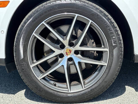 2023 Porsche Macan