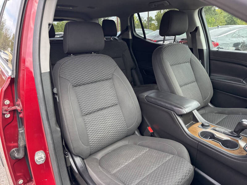 2019 GMC Acadia SLE-2