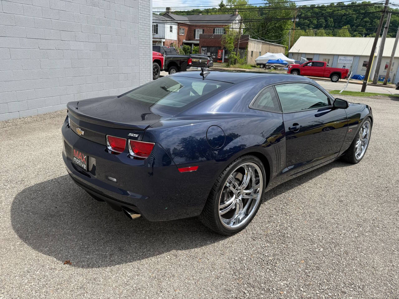 2011 Chevrolet Camaro 60