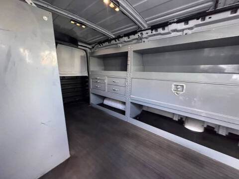 2021 Chevrolet Express 2500