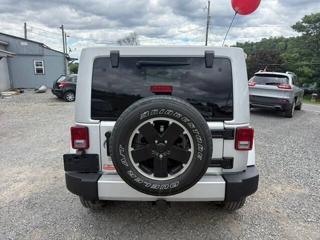2012 Jeep Wrangler Unlimited Arctic
