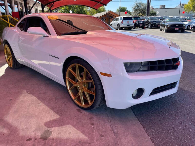 2012 Chevrolet Camaro for sale at Manny G Motors in San Antonio TX