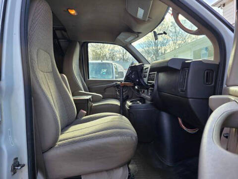2011 Chevrolet Express 2500