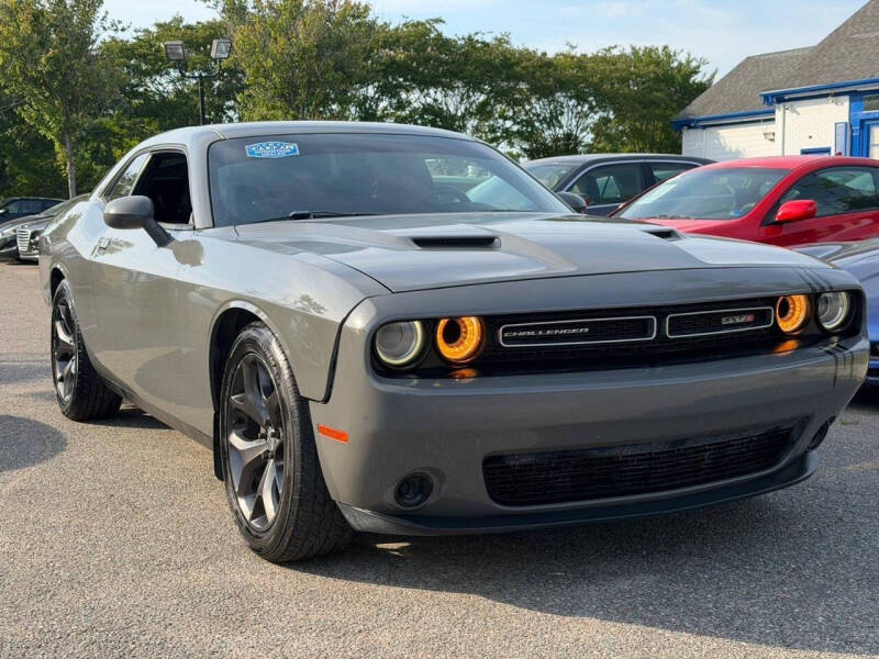 2017 Dodge Challenger SXT