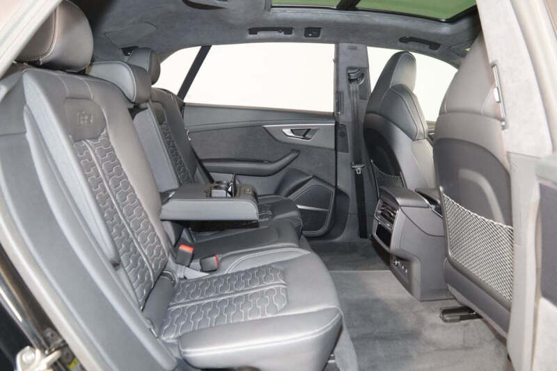 2023 Audi RS Q8 4.0T quattro