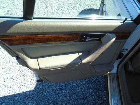 1994 BMW 7 Series 740i