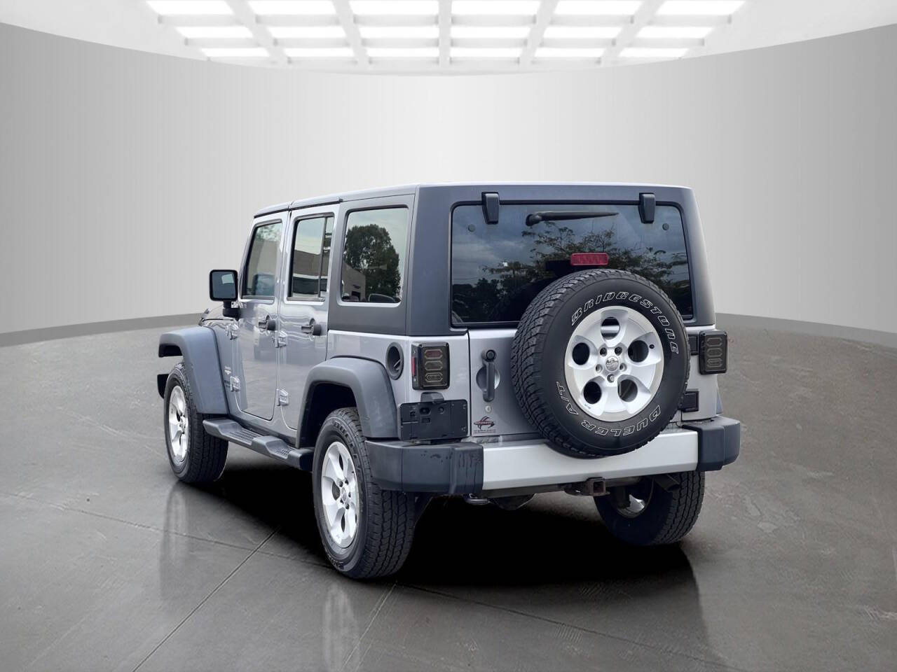 2013 Jeep Wrangler Unlimited for sale at Used Cars Toledo in Oregon, OH