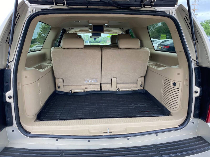 2012 Chevrolet Suburban LT