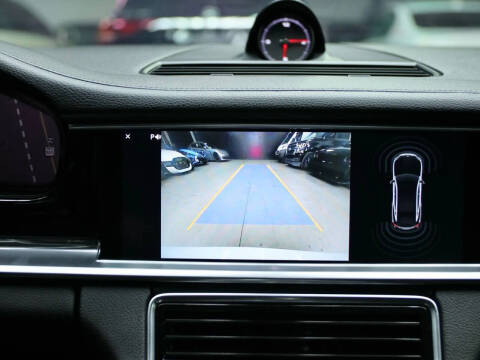 2017 Porsche Panamera