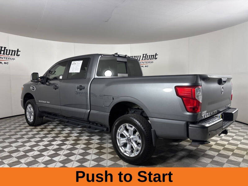 2024 Nissan Titan XD SV