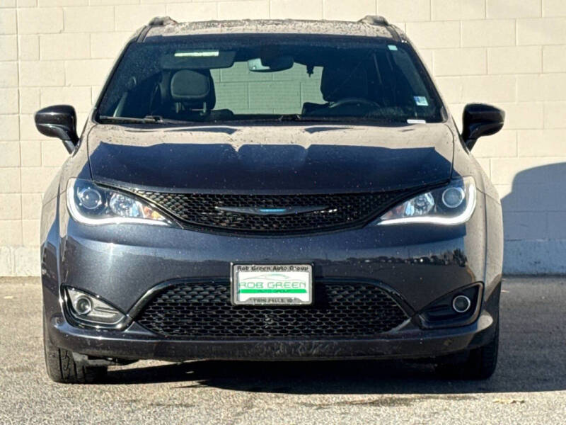 2020 Chrysler Pacifica Hybrid