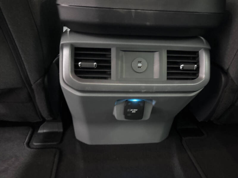 2025 Ford F-150 Lightning XLT