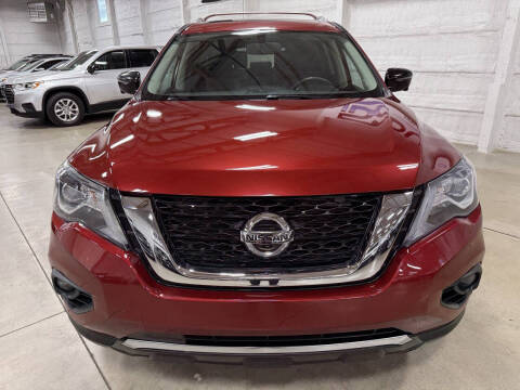 2017 Nissan Pathfinder Platinum