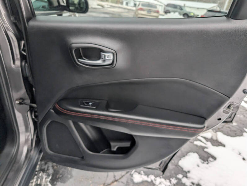 2020 Jeep Compass Trailhawk