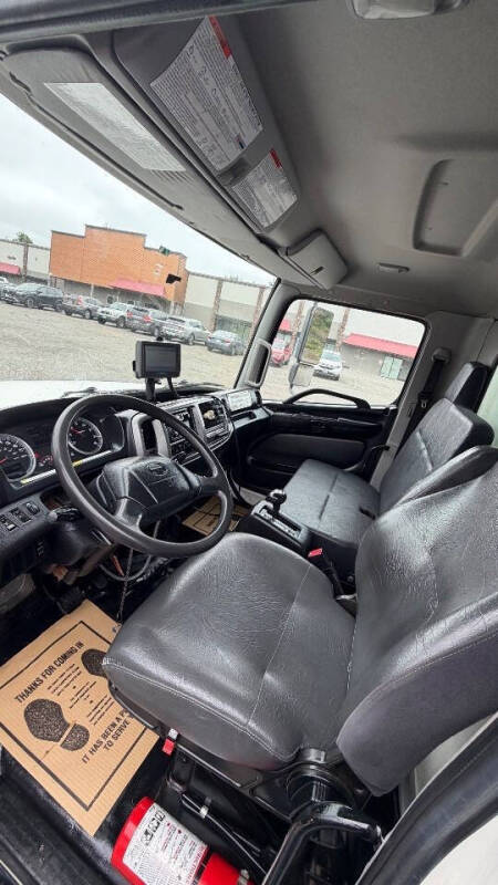 2012 Hino 338