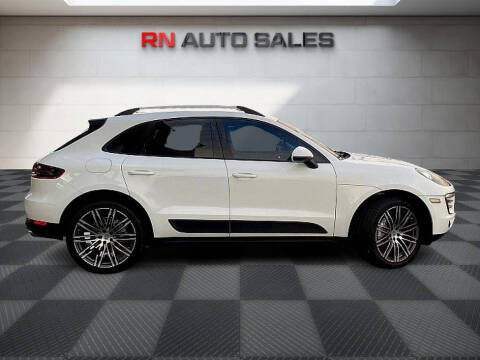 2015 Porsche Macan S