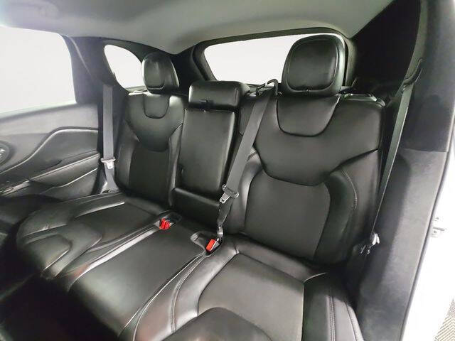 2020 Jeep Cherokee Altitude