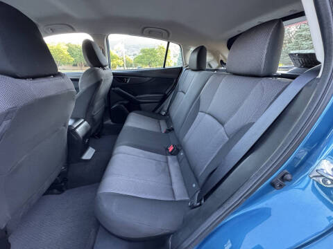 2019 Subaru Impreza 2.0i